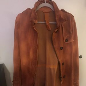 100% Women’s Italian Leather Trench Coat